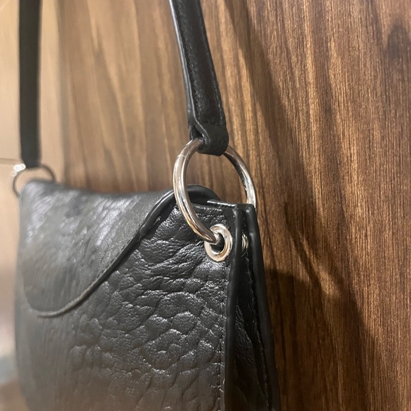 Vince Camuto - Black Pebbled Leather Purse with Silver Hardware and Zippers - Picture 4 of 9